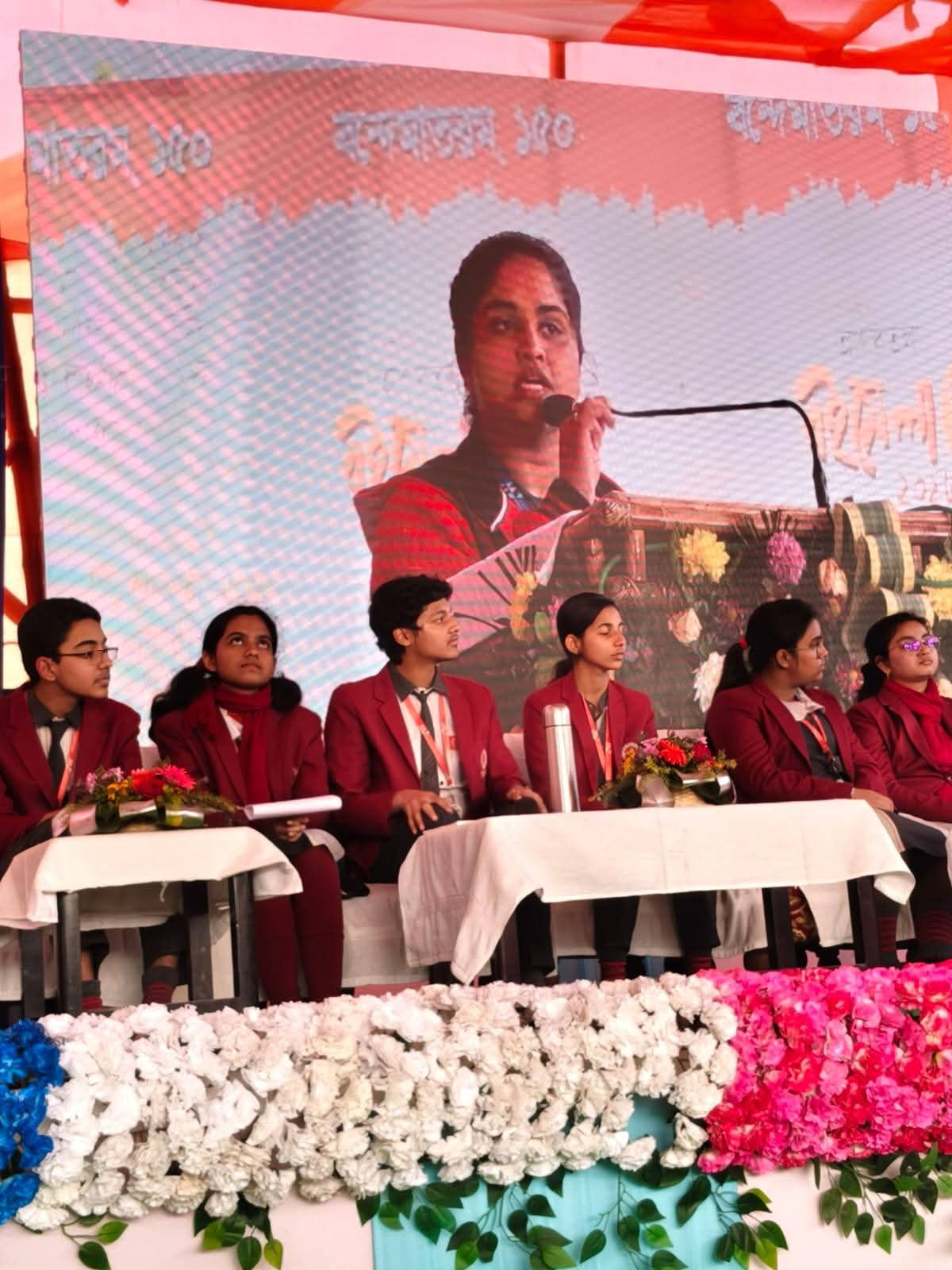 Wonderful presentation by Bhavanites at Book Fair